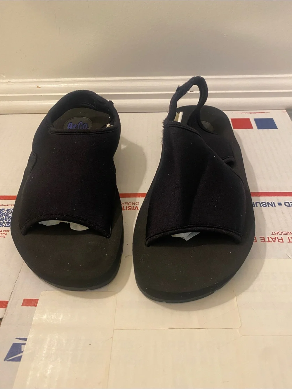 9&Co size 7 Sandals good condition